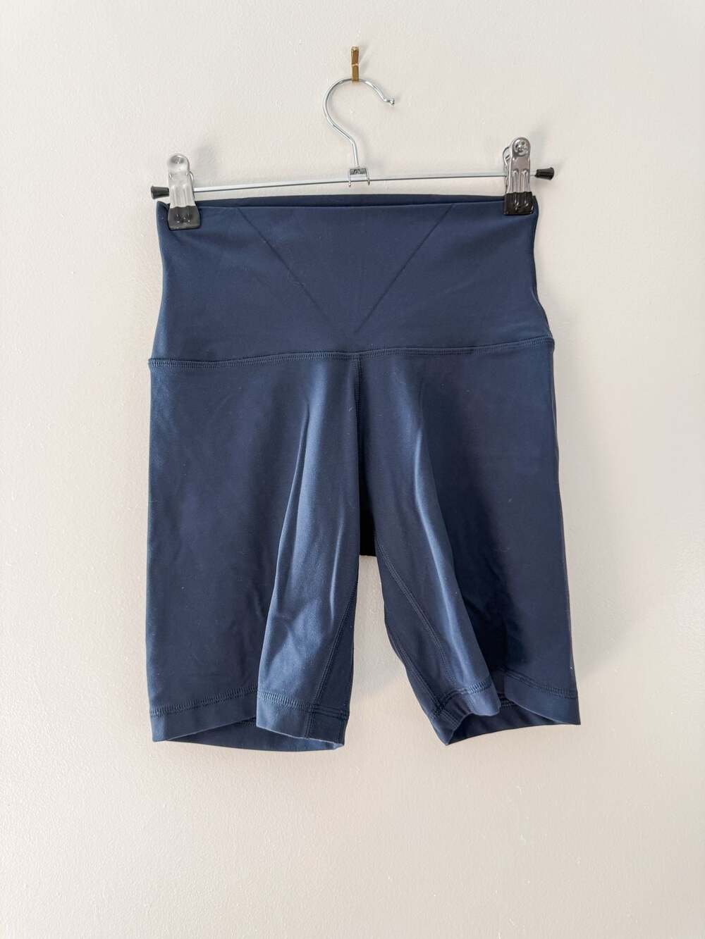 Aritzia Navy Golden High-Rise Bike Shorts Size 2 athletic